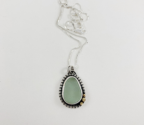 "Washington Sea Glass" necklace - Andi Clarke